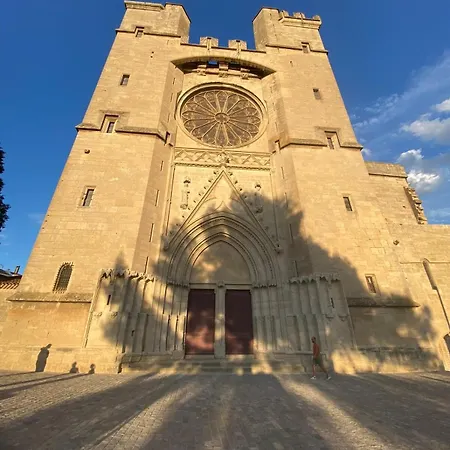 Rénové Au Cœur Du Centre Historique De * Béziers