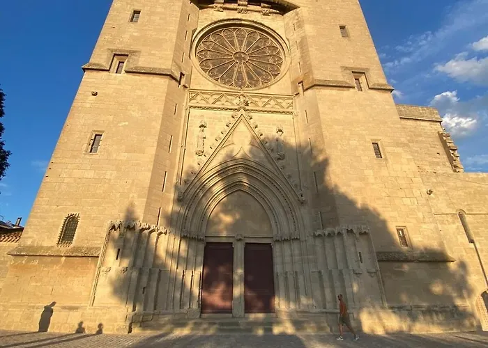 Renove Au Coeur Du Centre Historique De * 贝济耶